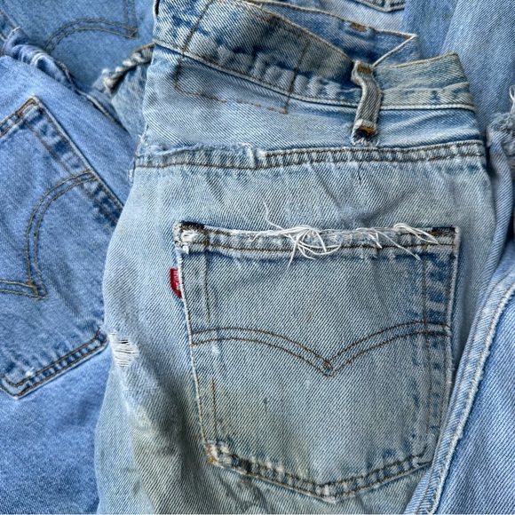 Lot of 14 Vintage Levi’s 501 & 501xx Project/Damaged - Picture 11 of 14